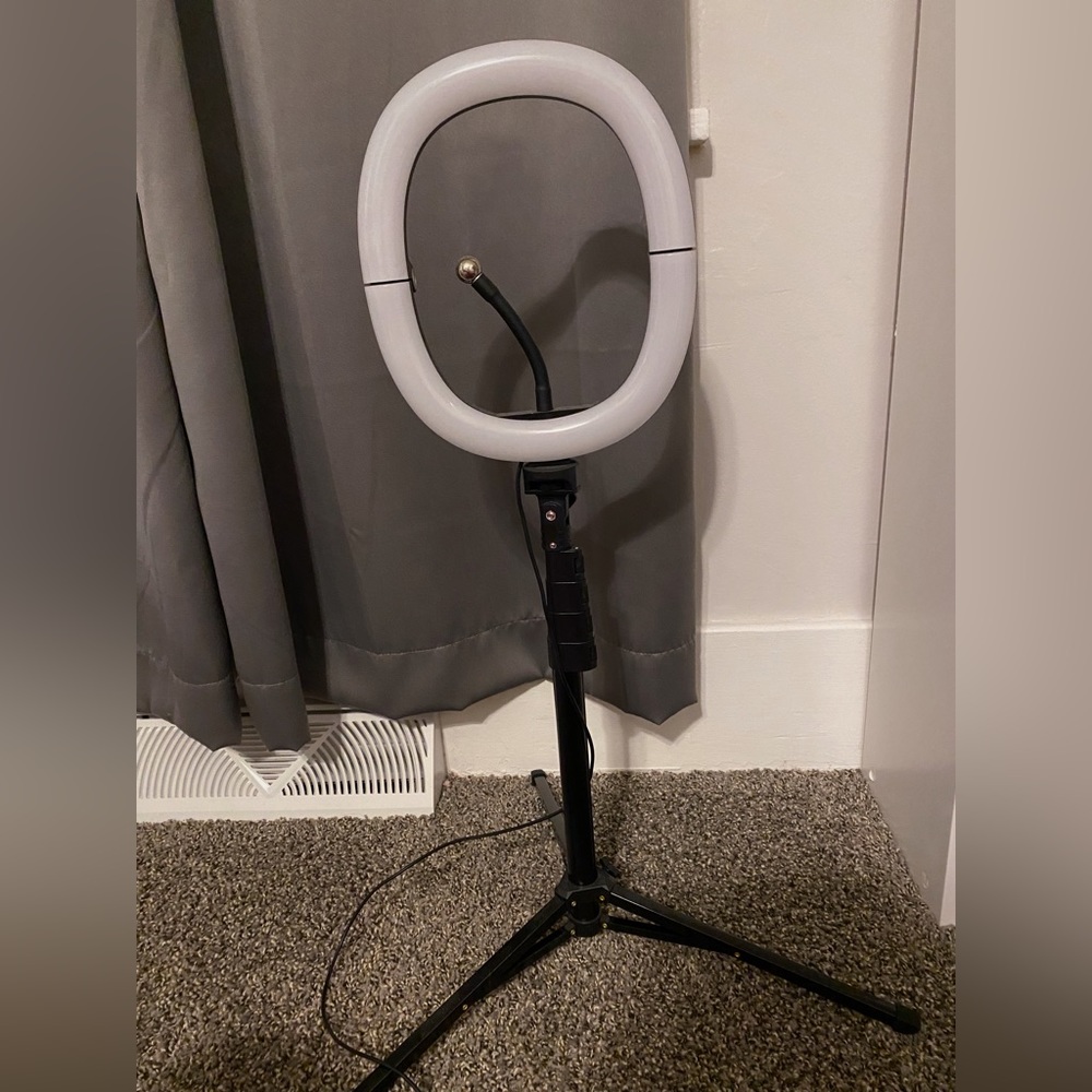 Amazon Small Ring Light 💡